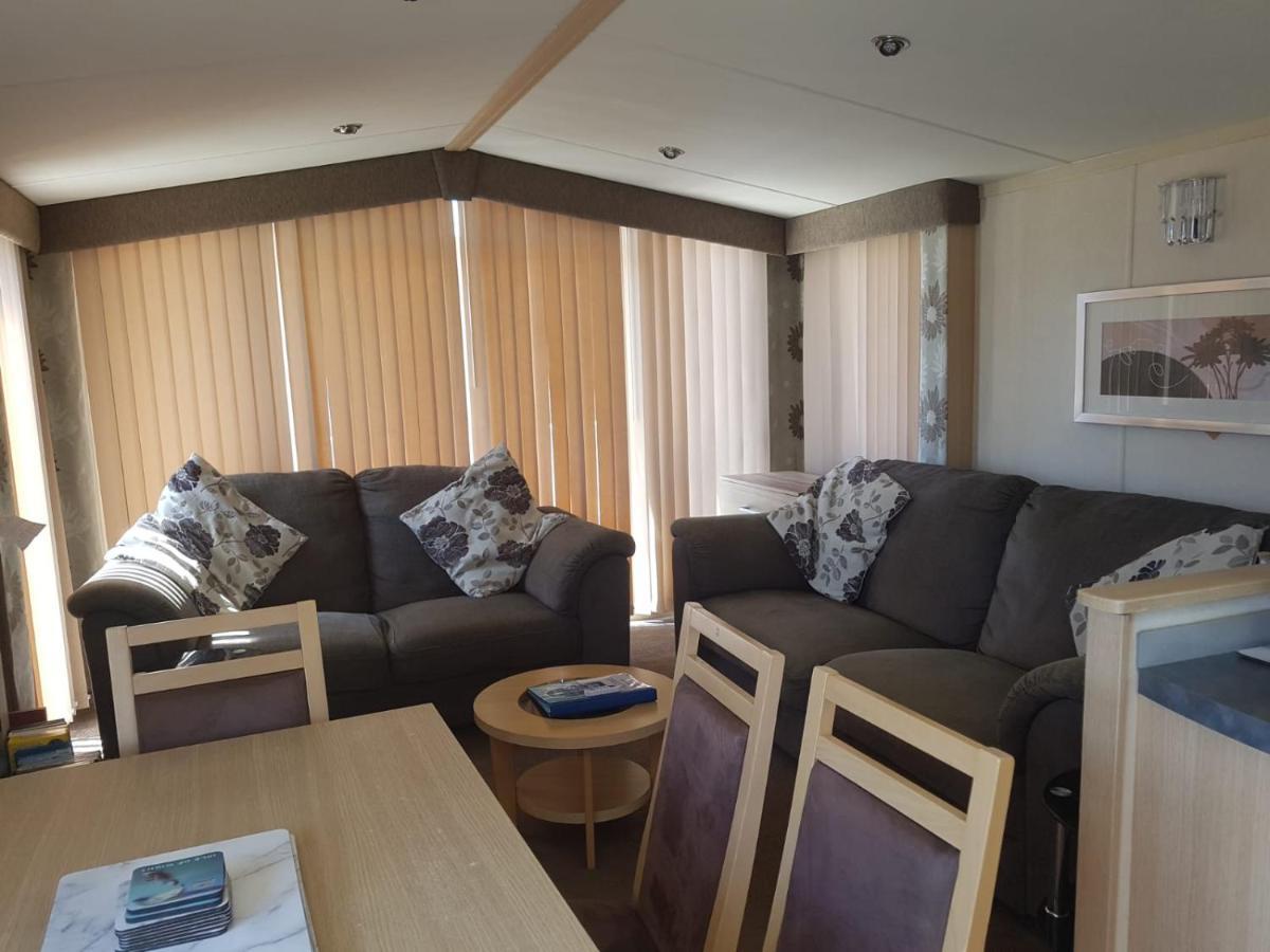 6 Berth On Ocean Edge Near Morecambe Holiday home